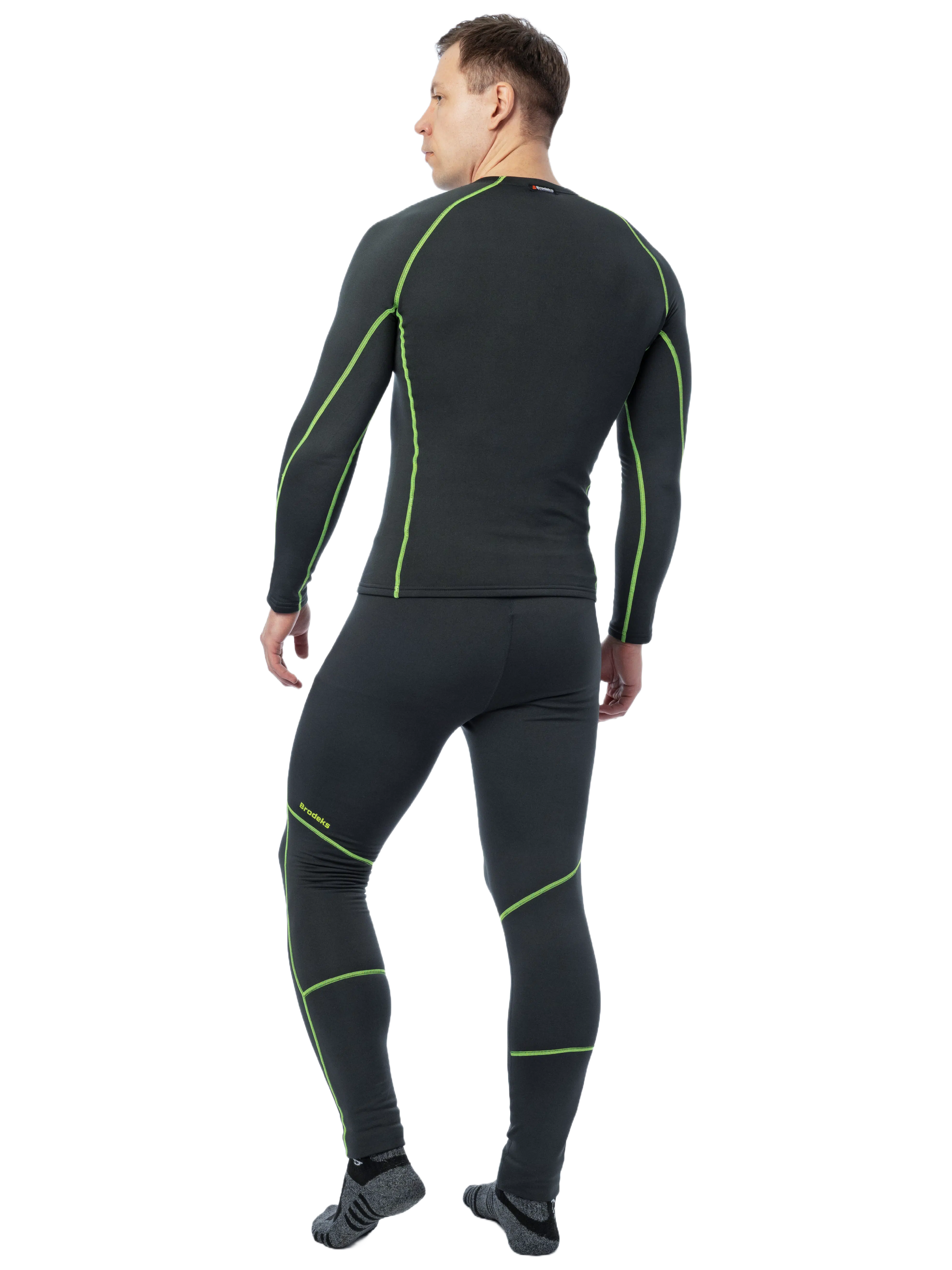 Комплект термобелья Brodeks regular action серый